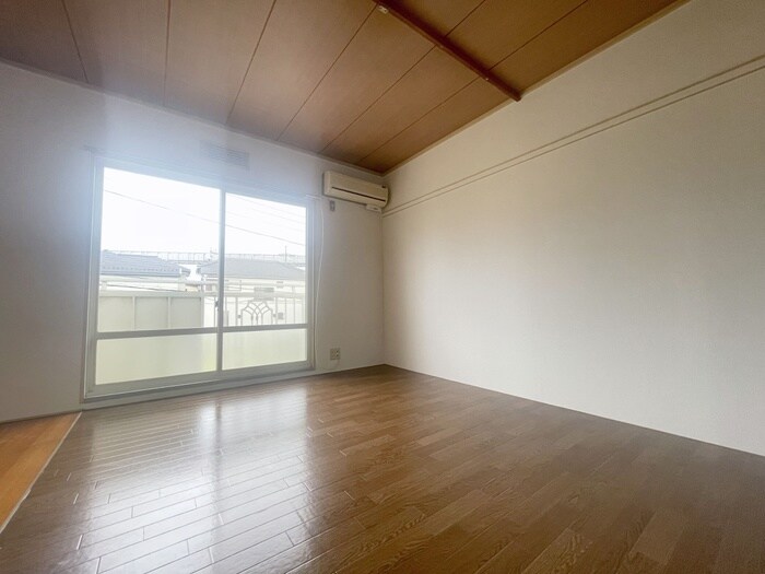 物件内観写真12　(居室)