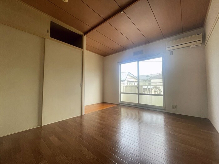 物件内観写真14　(居室)