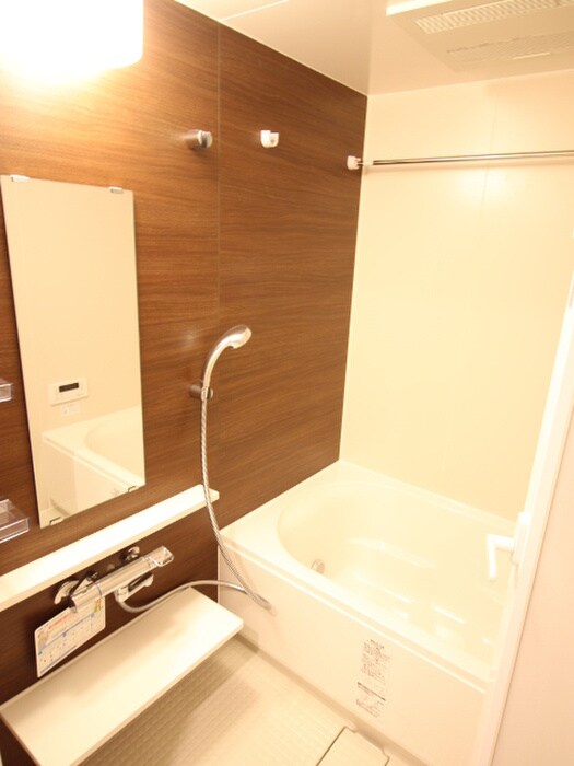 物件内観写真12　(バス／シャワールーム等)