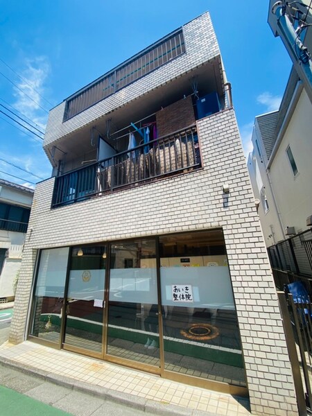 山中ビル外観写真