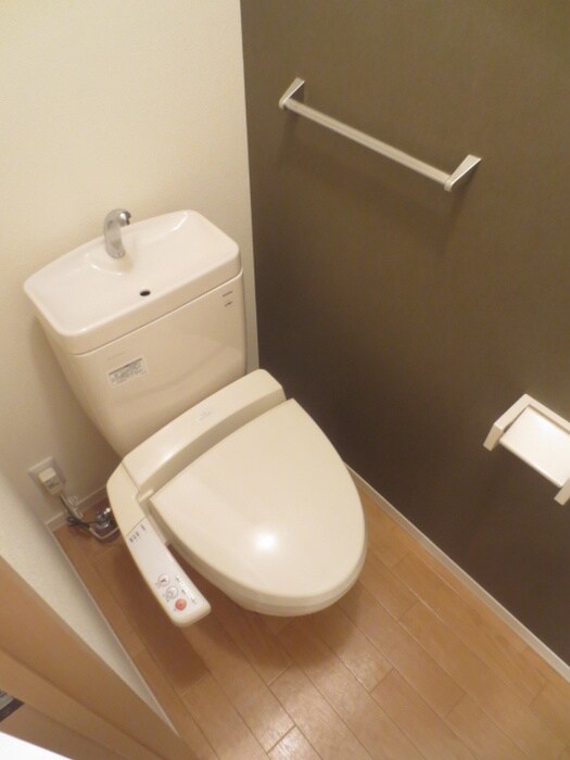 物件内観写真13　(トイレ)