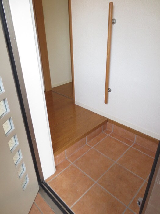 物件内観写真20　(玄関)