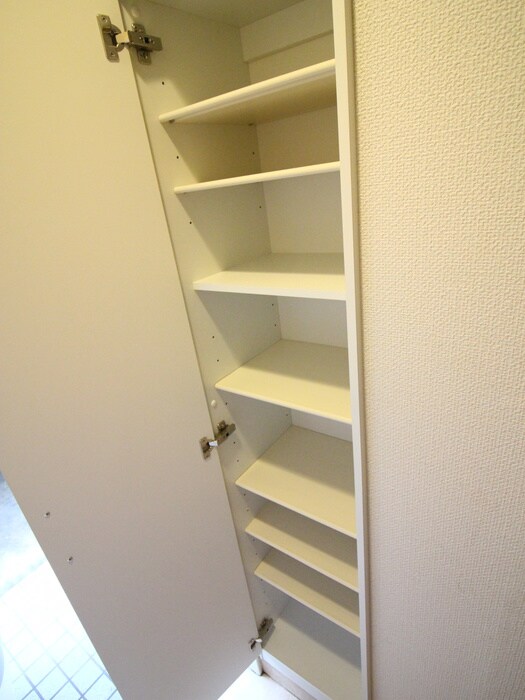 物件内観写真14　(靴箱)