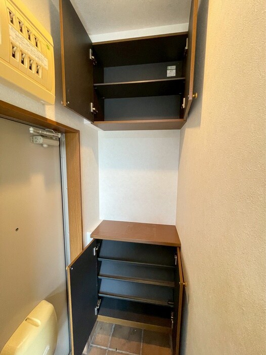 物件内観写真14　(靴箱)