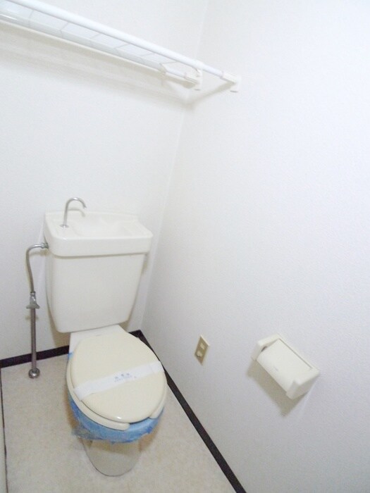 物件内観写真11　(トイレ)