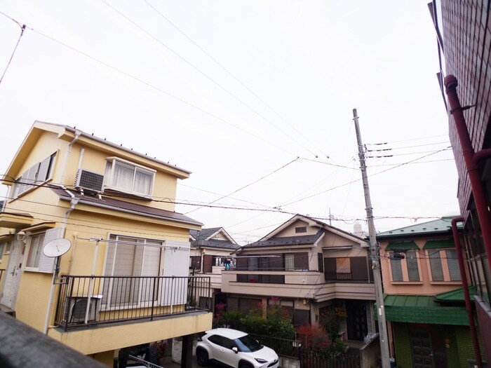 物件内観写真16　(室内からの展望)