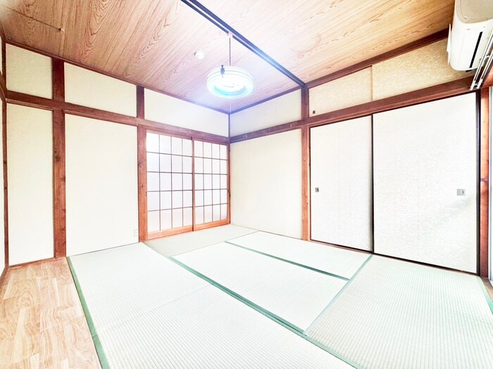 物件内観写真8　(居室)