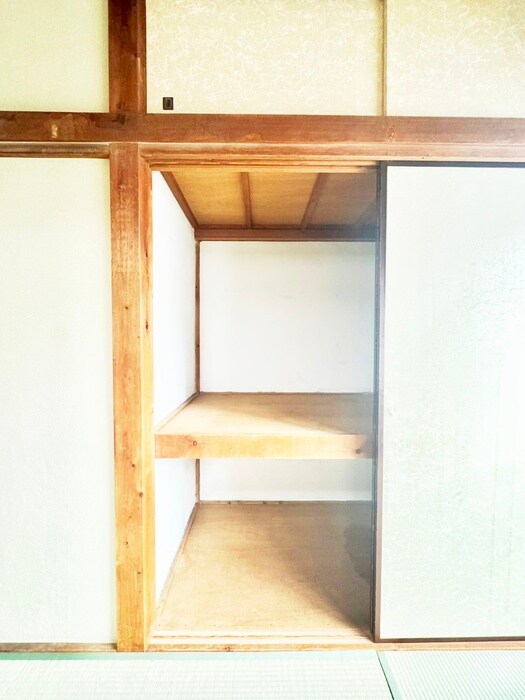 物件内観写真12　(収納)