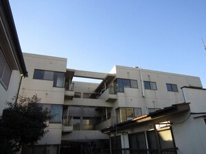 寿マンション外観写真