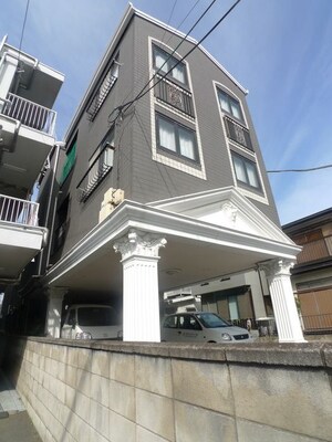 ラ－レスマンション外観写真