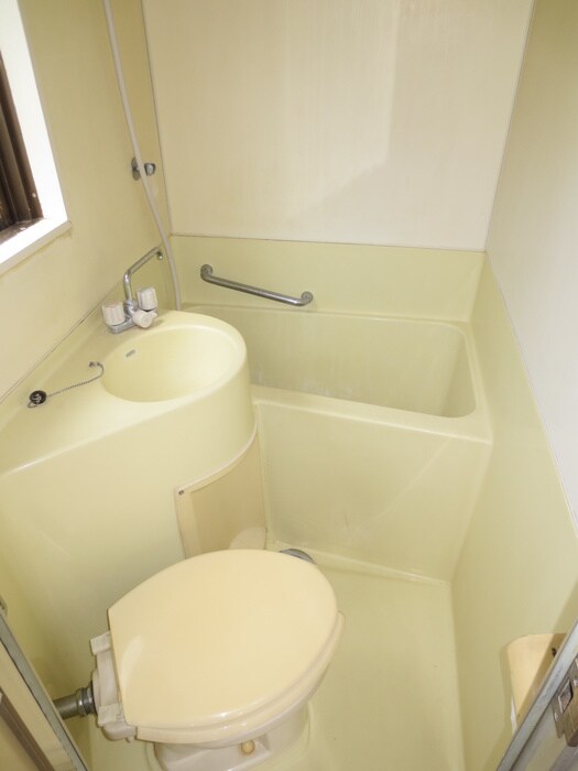 物件内観写真12　(バス／シャワールーム等)