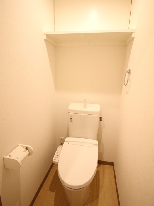 物件内観写真9　(トイレ)