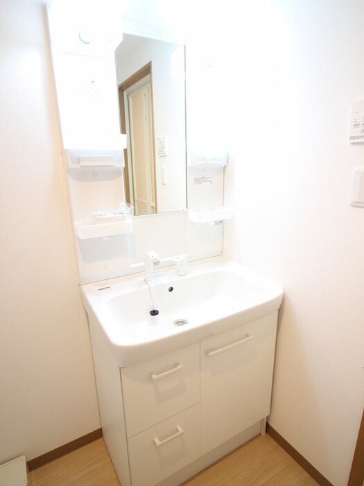 物件内観写真12　(洗面)