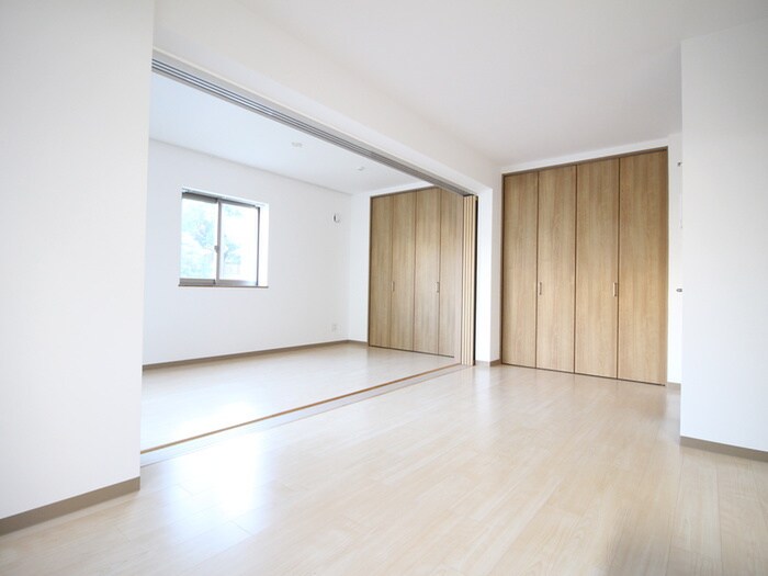 物件内観写真18　(居室)