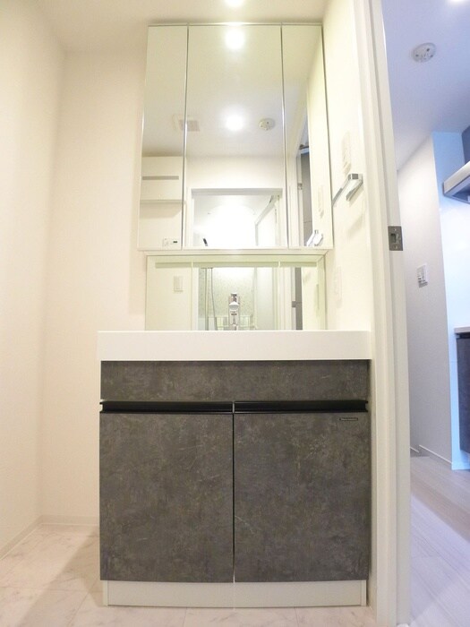 物件内観写真11　(洗面)