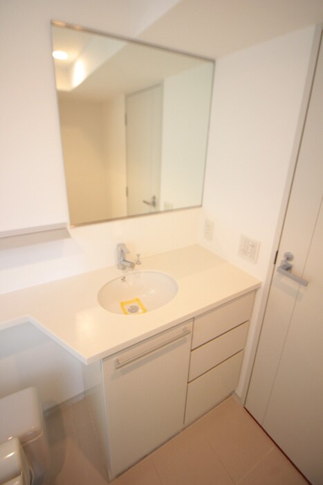 物件内観写真13　(洗面)