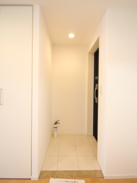 物件内観写真21　(廊下)