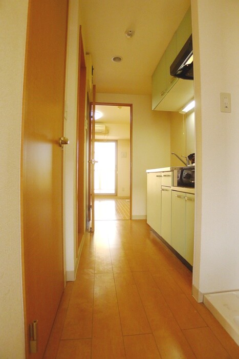 物件内観写真7　(玄関)