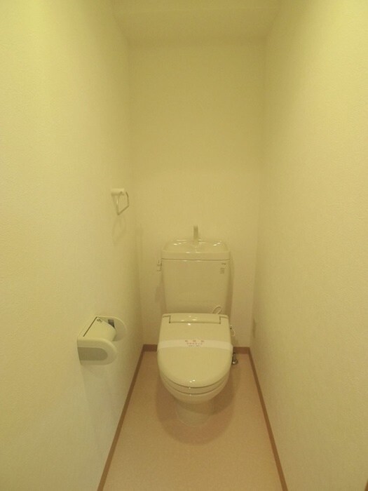 物件内観写真14　(トイレ)