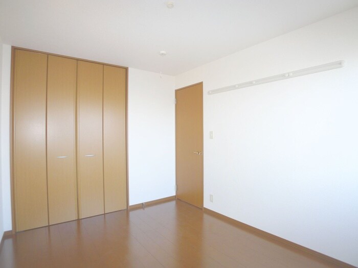 物件内観写真10　(内観写真)