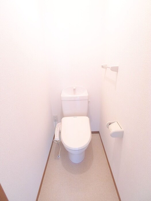 物件内観写真16　(トイレ)