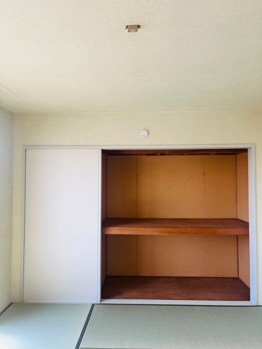 物件内観写真21　(収納)