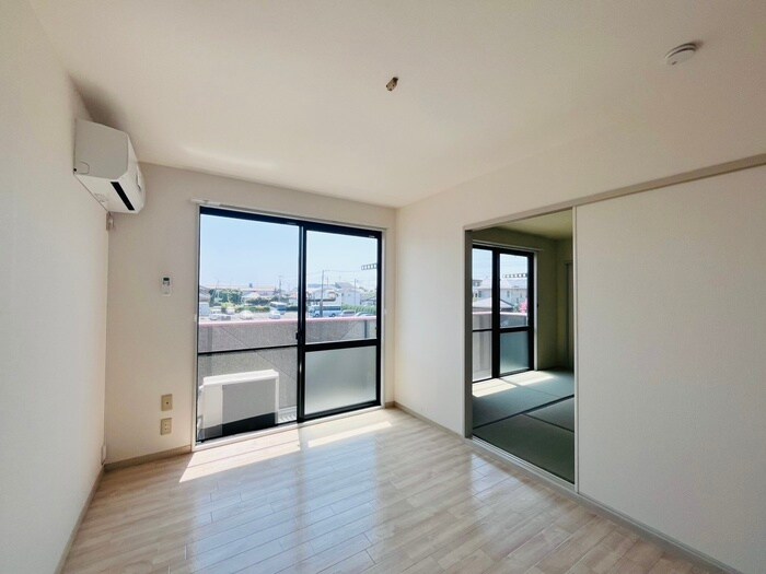 物件内観写真22　(居室)