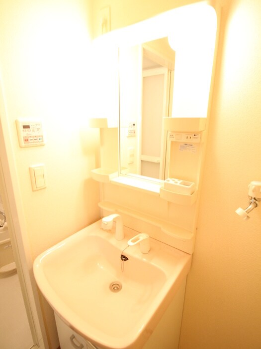 物件内観写真13　(洗面)