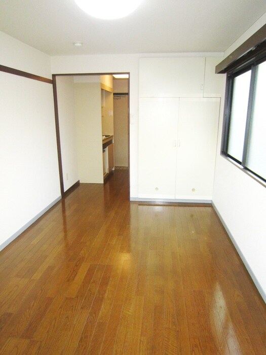 物件内観写真13　(居室)