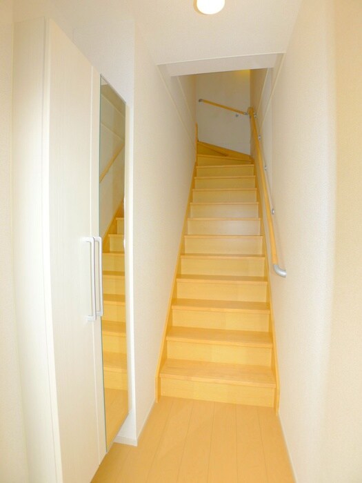 物件内観写真18　(靴箱)