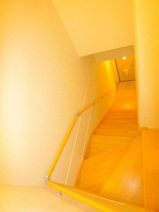 物件内観写真19　(廊下)