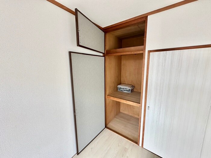 物件内観写真11　(収納)