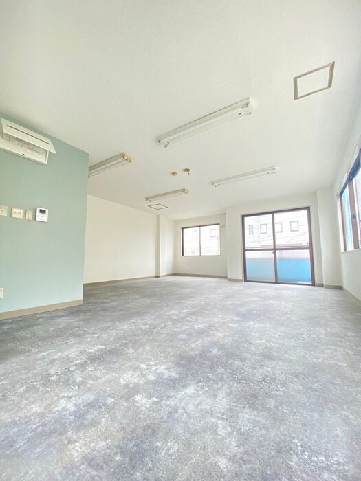 物件内観写真10　(居室)