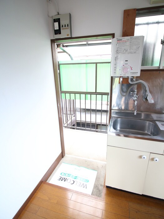 物件内観写真21　(玄関)