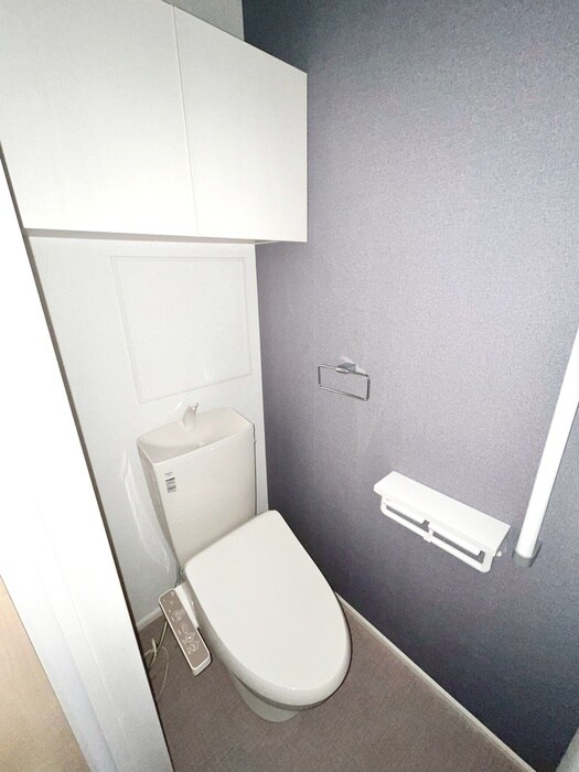 物件内観写真14　(トイレ)