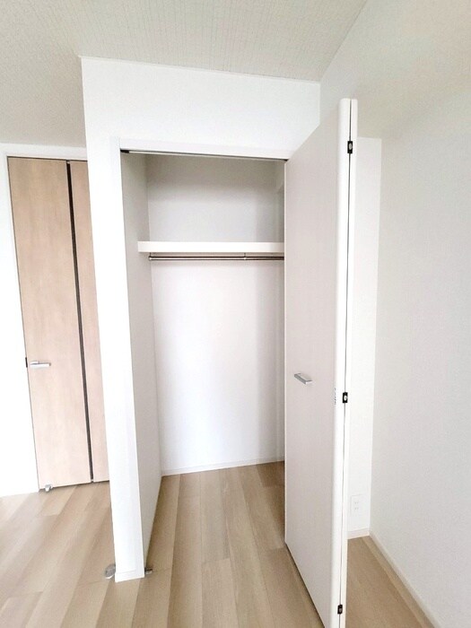 物件内観写真18　(収納)