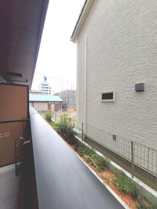 物件内観写真20　(室内からの展望)