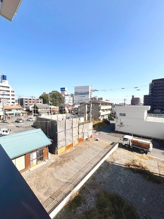 物件内観写真22　(室内からの展望)