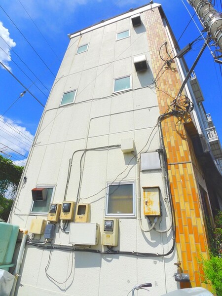 エノクラビル外観写真