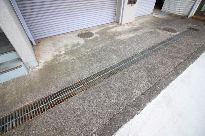 物件外観写真6　(駐輪場)