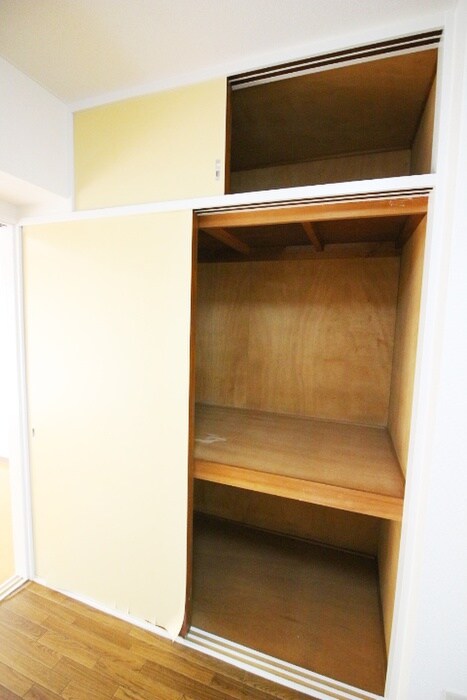 物件内観写真10　(収納)