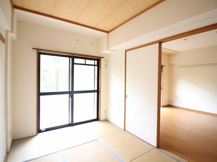 物件内観写真19　(居室)