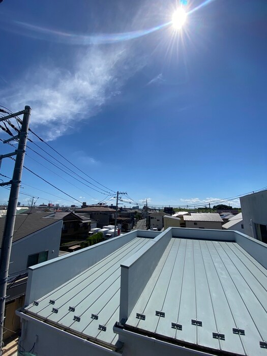 物件内観写真16　(室内からの展望)