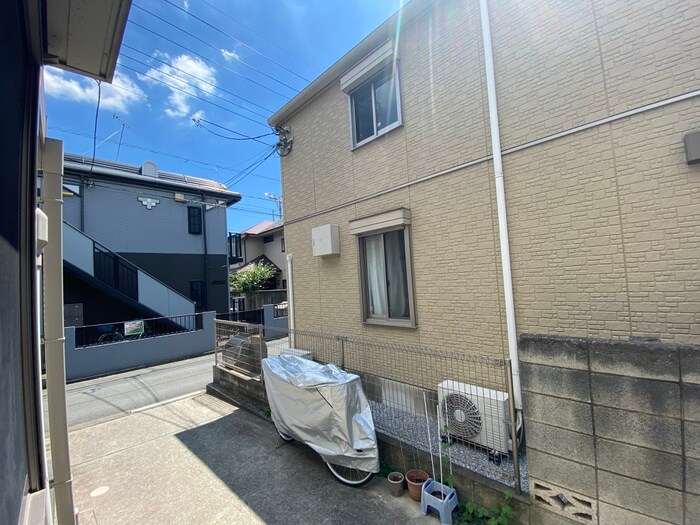 物件内観写真22　(室内からの展望)