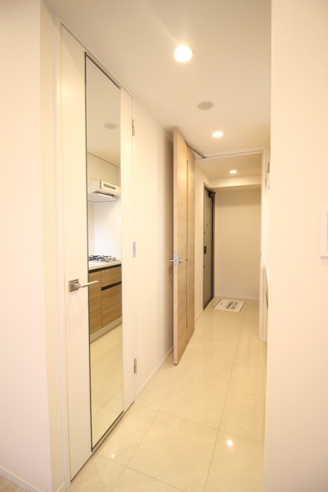 物件内観写真15　(廊下)