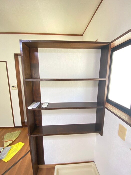 物件内観写真18　(収納)