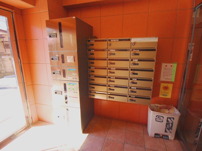 物件外観写真4　(建物設備)