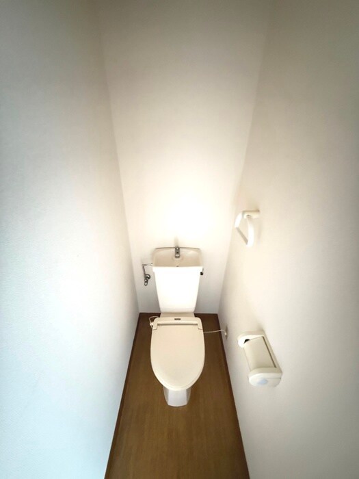 物件内観写真11　(トイレ)