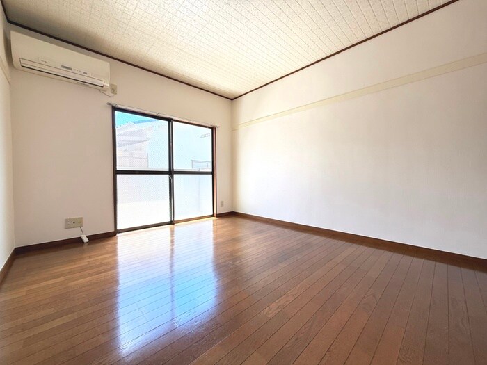 物件内観写真12　(居室)