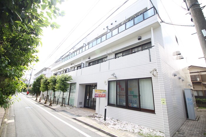 トヨタ東京教育センター別館の物件外観写真